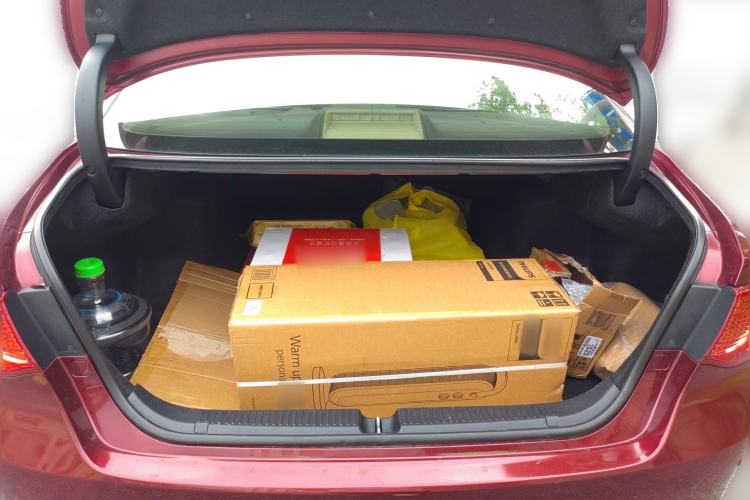 Used Toyota Reiz 2010 2.5V Fengdu Elite Edition Trunk