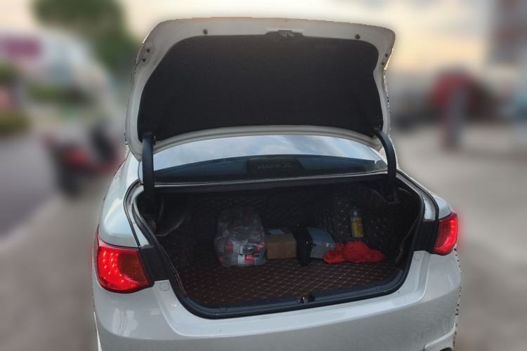 Used Toyota Reiz 2010 2.5V Fengdu Elite Edition Trunk