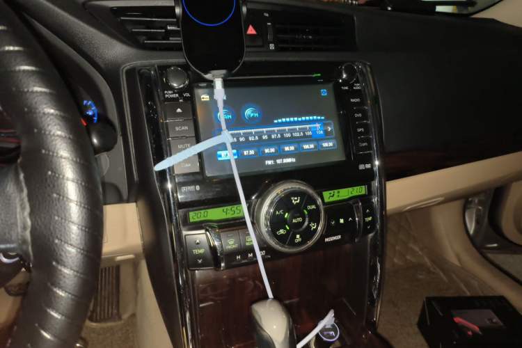 Used Toyota Reiz 2010 2.5V Fengdu Elite Edition Audio And AC Panel