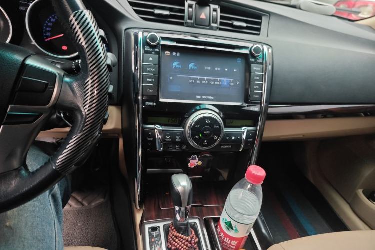 Used Toyota Reiz 2010 2.5V Fengdu Elite Edition Audio And AC Panel