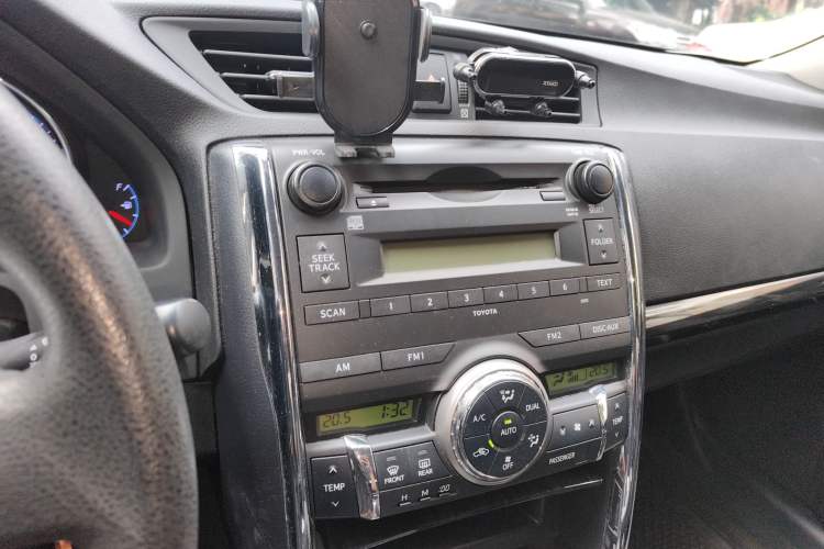Used Toyota Reiz 2010 2.5S Fengdu Jinghua Edition Audio And AC Panel