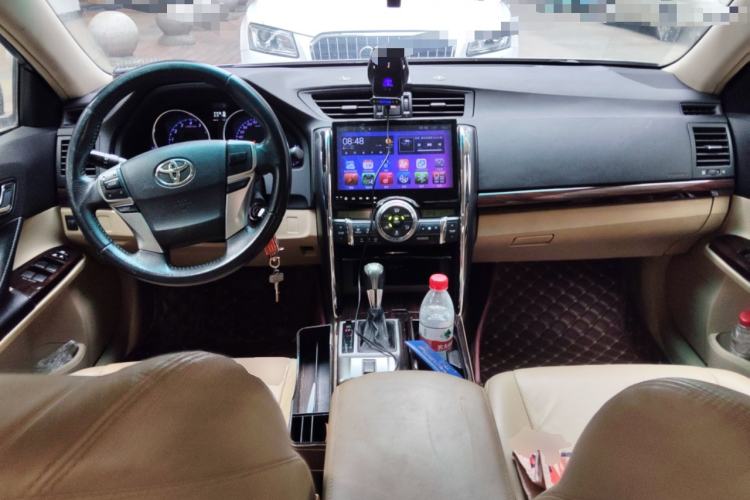 Used Toyota Reiz 2010 2.5V Fengdu Elite Edition Center Console