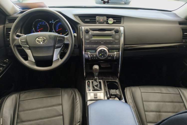 Used Toyota Reiz 2010 2.5S Fengdu Jinghua Edition Center Console
