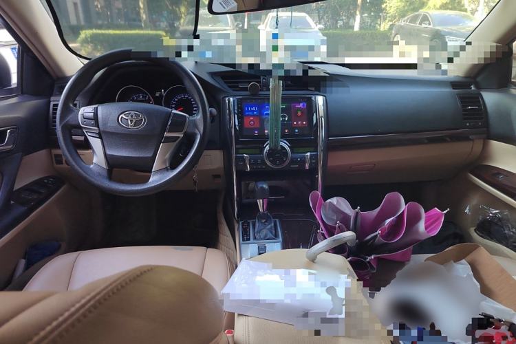 Used Toyota Reiz 2010 2.5S Fengdu Jinghua Edition Center Console