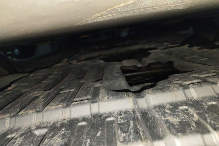 Used Toyota Reiz 2010 2.5V Fengdu Elite Edition Chassis Front
