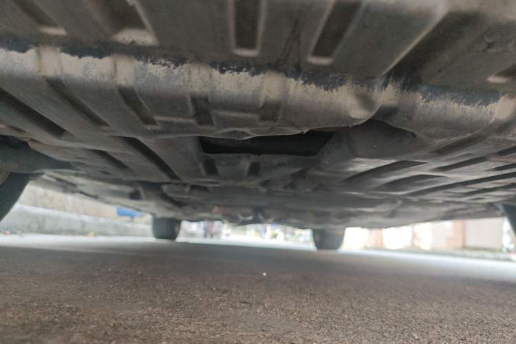 Used Toyota Reiz 2010 2.5V Fengdu Elite Edition Chassis Front