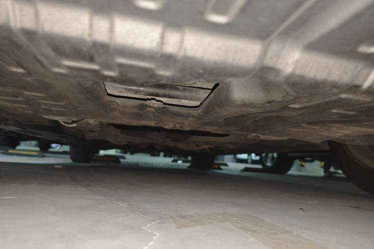 Used Toyota Reiz 2010 2.5V Fengdu Elite Edition Chassis Front