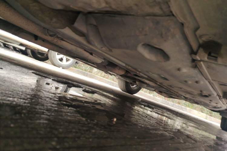 Used Toyota Reiz 2010 2.5V Fengdu Elite Edition Chassis Front Left