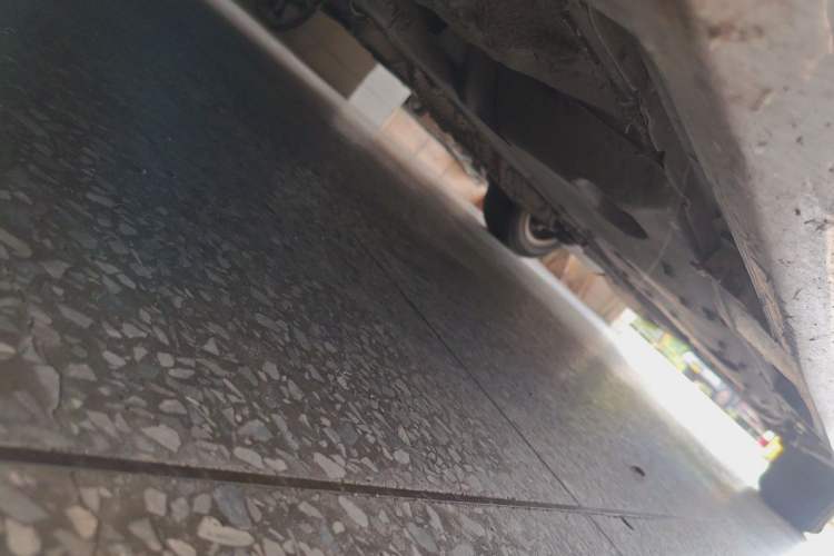 Used Toyota Reiz 2010 2.5S Fengdu Jinghua Edition Chassis Front Left