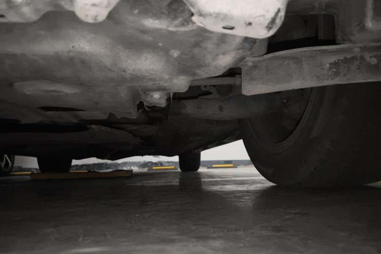 Used Toyota Reiz 2010 2.5V Fengdu Elite Edition Chassis Front Left