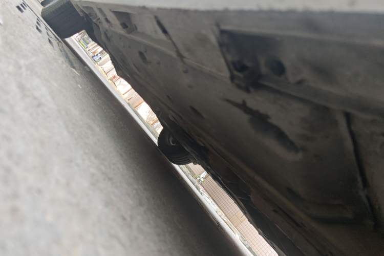 Used Toyota Reiz 2010 2.5V Fengdu Elite Edition Chassis Front Right