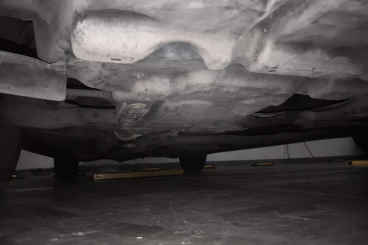 Used Toyota Reiz 2010 2.5V Fengdu Elite Edition Chassis Front Right