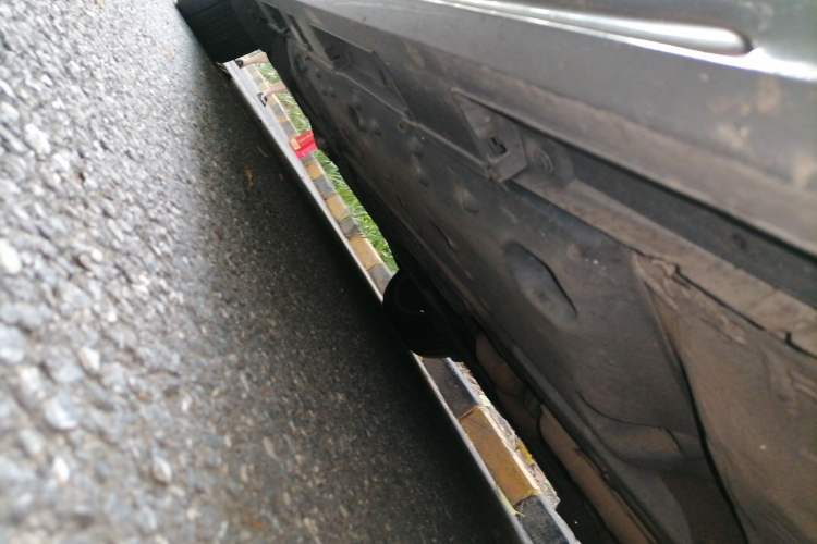 Used Toyota Reiz 2010 2.5V Fashion Elite Edition Chassis Front Right