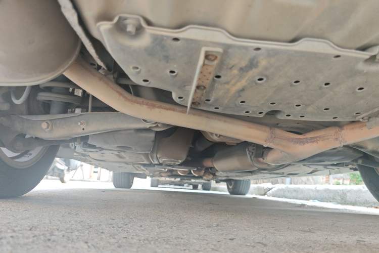 Used Toyota Reiz 2010 2.5V Fengdu Elite Edition Chassis Rear