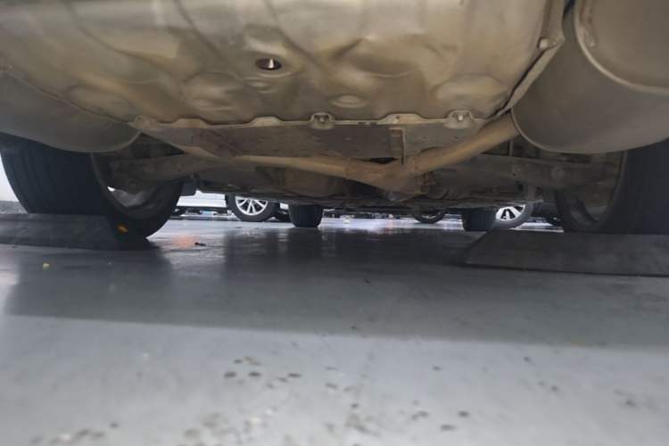Used Toyota Reiz 2010 2.5V Fashion Elite Edition Chassis Rear