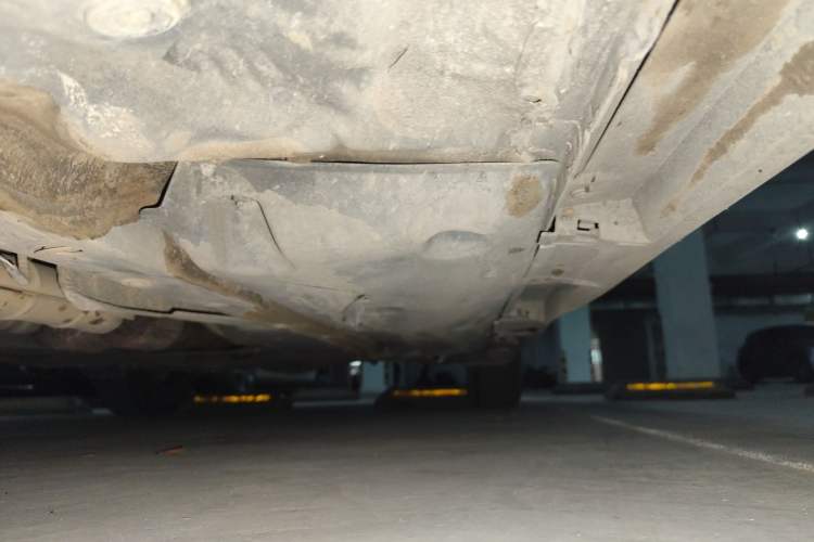 Used Toyota Reiz 2010 2.5V Fengdu Elite Edition Chassis Rear Left