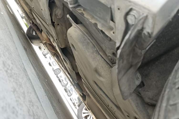 Used Toyota Reiz 2010 2.5V Fengdu Elite Edition Chassis Rear Left
