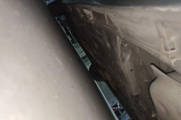 Used Toyota Reiz 2010 2.5V Fengdu Elite Edition Chassis Rear Left