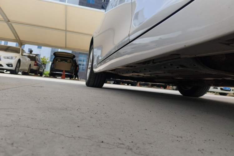 Used Toyota Reiz 2010 2.5S Fengdu Jinghua Edition Chassis Rear Left