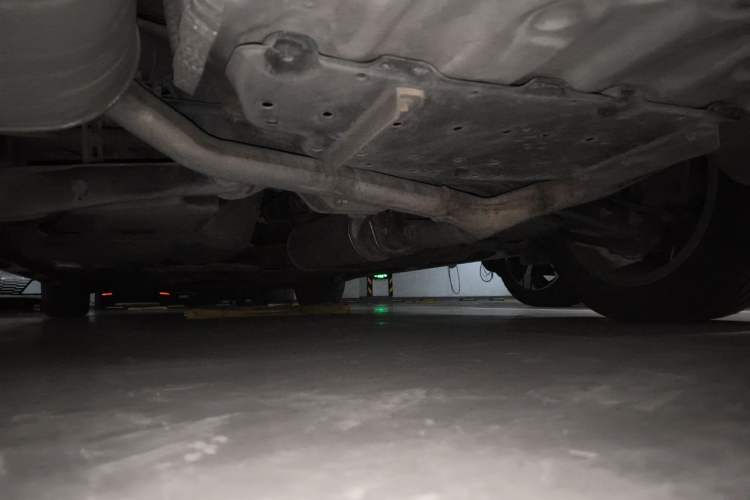 Used Toyota Reiz 2010 2.5V Fengdu Elite Edition Chassis Rear Left