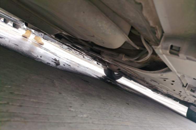 Used Toyota Reiz 2010 2.5V Fengdu Elite Edition Chassis Rear Right