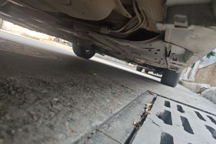 Used Toyota Reiz 2010 2.5V Fengdu Elite Edition Chassis Rear Right