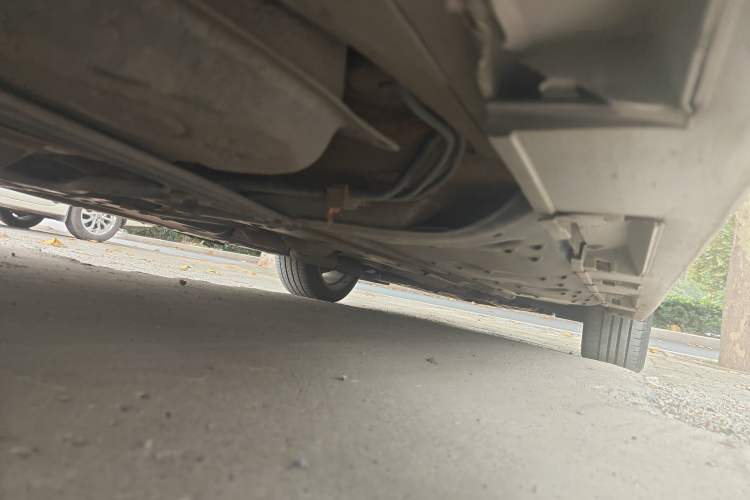 Used Toyota Reiz 2010 2.5V Fashion Elite Edition Chassis Rear Right