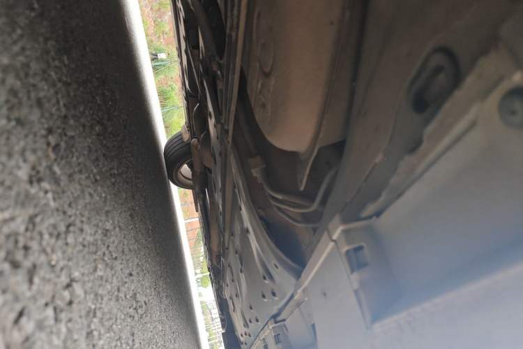 Used Toyota Reiz 2010 2.5V Fashion Elite Edition Chassis Rear Right