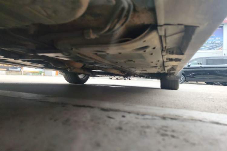 Used Toyota Reiz 2010 2.5V Fengdu Elite Edition Chassis Rear Right