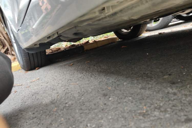 Used Toyota Reiz 2010 2.5S Fengdu Jinghua Edition Chassis Rear Right