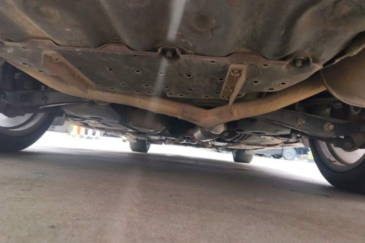 Used Toyota Reiz 2010 2.5V Fengdu Elite Edition Chassis Rear