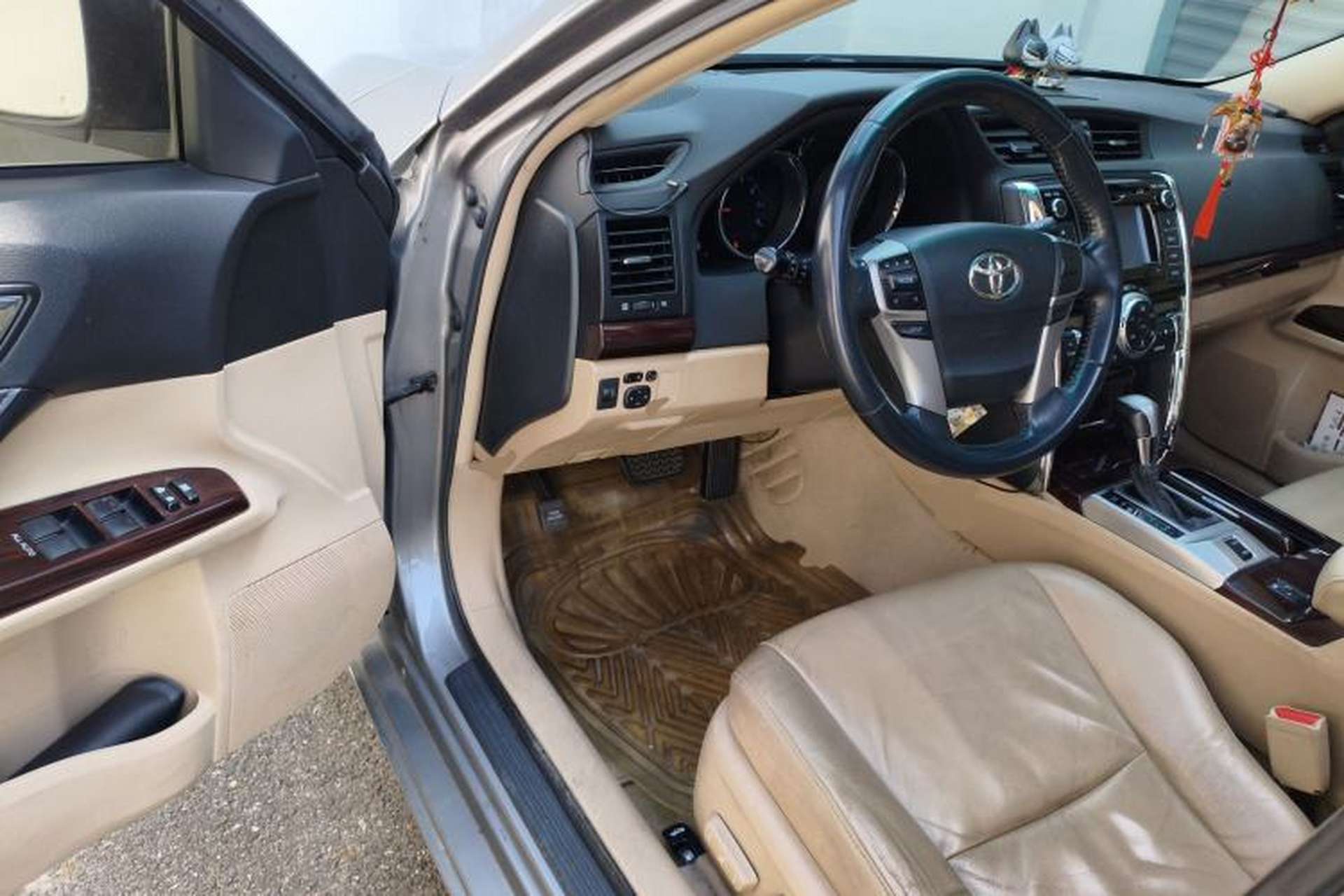 Used Toyota Reiz 2010 2.5V Fengdu Elite Edition Driver Seat