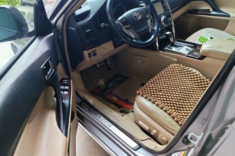 Used Toyota Reiz 2010 2.5V Fashion Elite Edition Driver Seat
