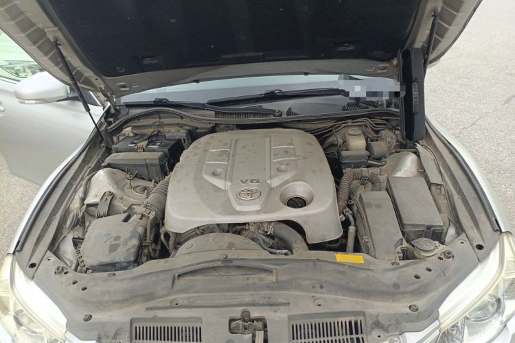 Used Toyota Reiz 2010 2.5V Fengdu Elite Edition Engine Bay