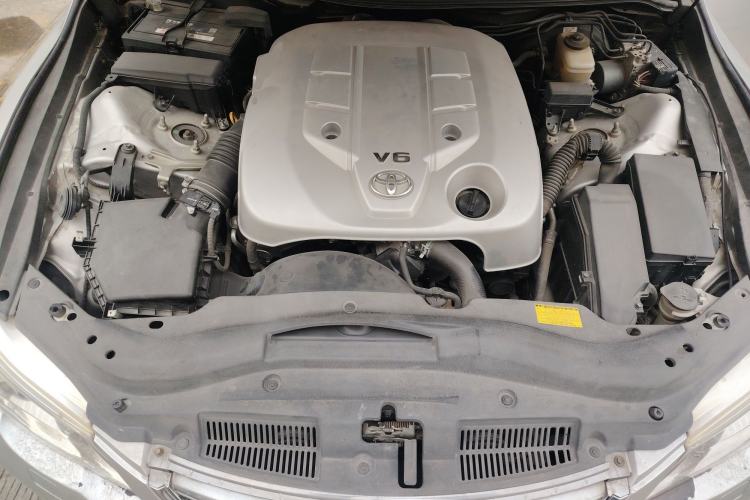 Used Toyota Reiz 2010 2.5V Fengdu Elite Edition Engine Bay
