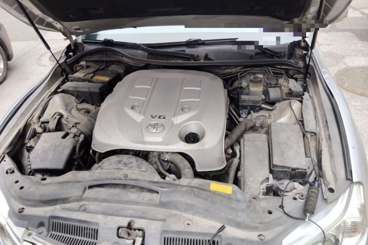Used Toyota Reiz 2010 2.5V Fengdu Elite Edition Engine Bay