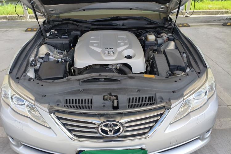 Used Toyota Reiz 2010 2.5S Fengdu Jinghua Edition Engine Bay