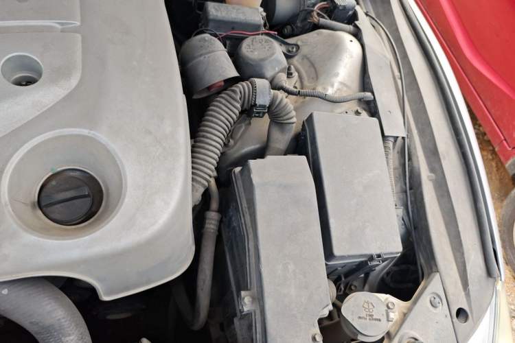 Used Toyota Reiz 2010 2.5S Fashion Elite Edition Engine Bay Left
