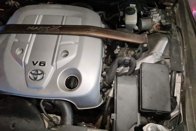 Used Toyota Reiz 2010 2.5V Fengdu Elite Edition Engine Bay Left