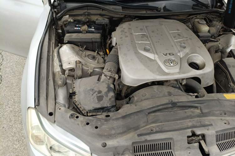 Used Toyota Reiz 2010 2.5V Fengdu Elite Edition Engine Bay Right