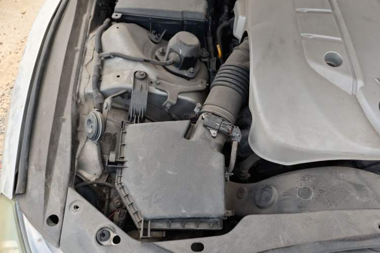 Used Toyota Reiz 2010 2.5S Fashion Elite Edition Engine Bay Right