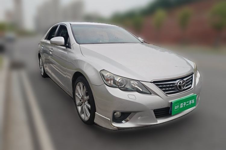 Used Toyota Reiz 2010 2.5V Fashion Elite Edition Front Right 45 Deg