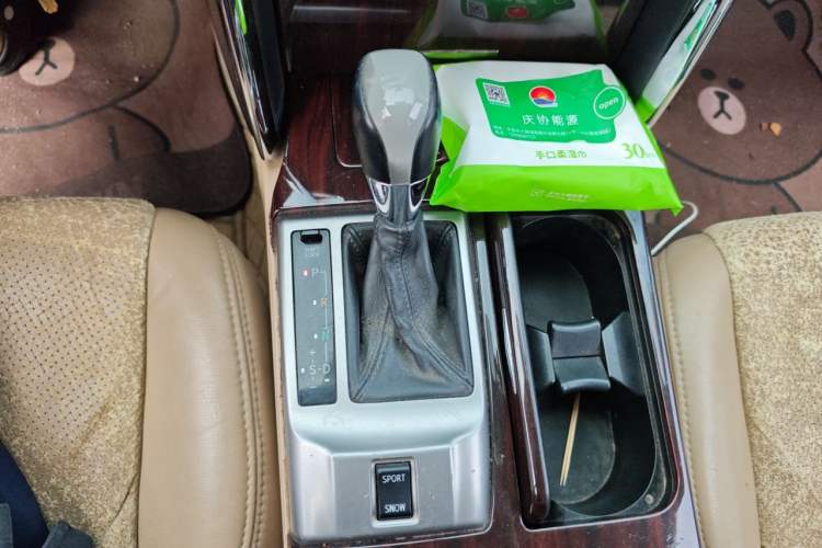 Used Toyota Reiz 2010 2.5S Fashion Elite Edition Gear Lever
