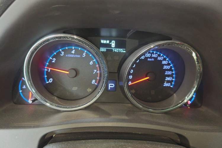 Used Toyota Reiz 2010 2.5S Fengdu Jinghua Edition Instrument Cluster