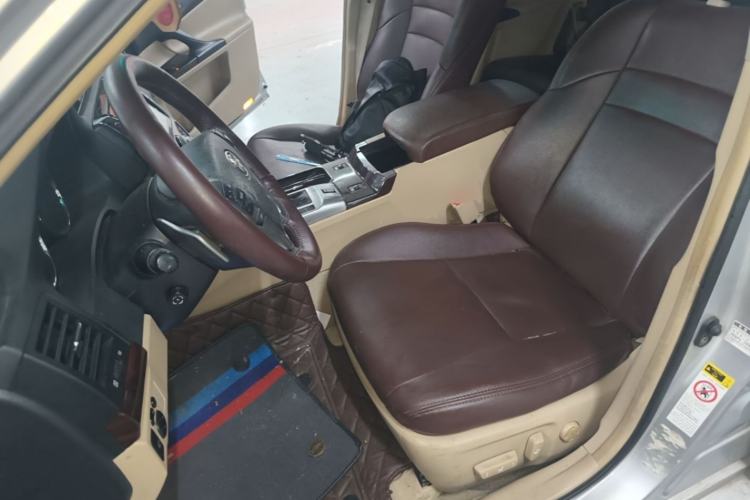 Used Toyota Reiz 2010 2.5V Fashion Elite Edition Left Front Seat