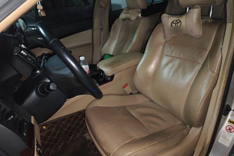Used Toyota Reiz 2010 2.5V Fengdu Elite Edition Left Front Seat