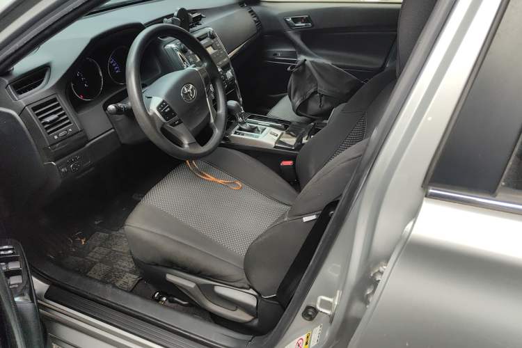 Used Toyota Reiz 2010 2.5S Fengdu Jinghua Edition Left Front Seat