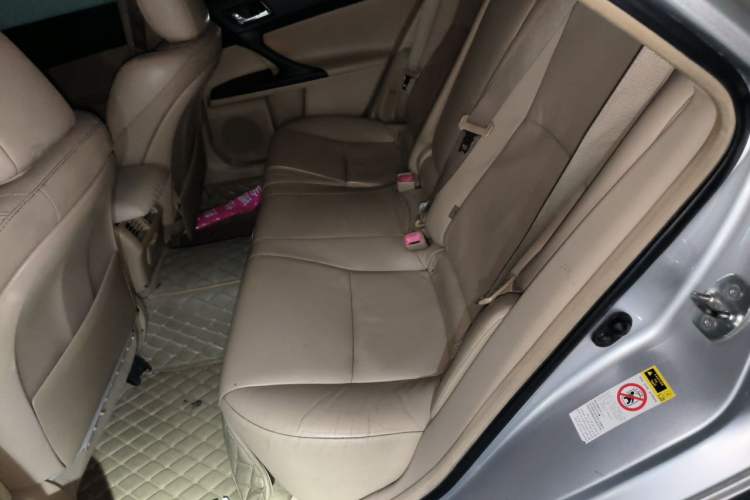 Used Toyota Reiz 2010 2.5V Fengdu Elite Edition Left Rear Seat