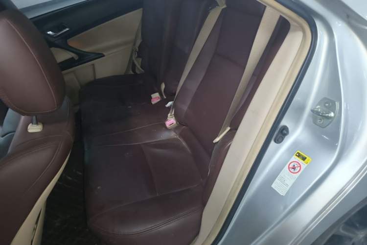 Used Toyota Reiz 2010 2.5V Fashion Elite Edition Left Rear Seat