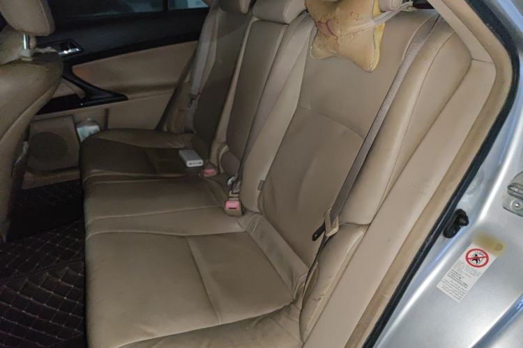 Used Toyota Reiz 2010 2.5V Fengdu Elite Edition Left Rear Seat